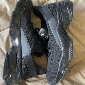 SM New York Maxine black bling sneakers women 8.5 🚨will consider offers🚨